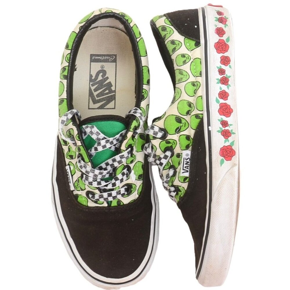 RARE Vans Customs Alien UFO Little Green Men‎ w/Roses Boys Size 5.5 / Women Sz 7